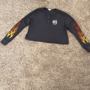 Cropped long sleeve tee